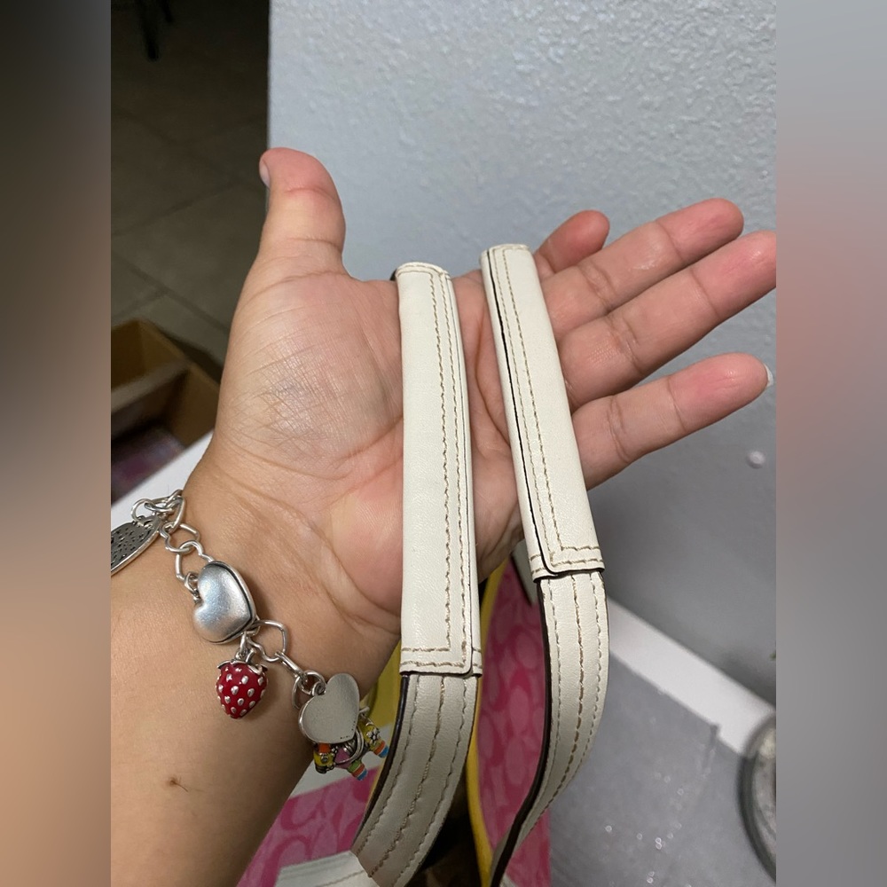 Coach handbag - Picture 14 of 15